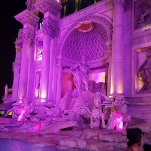 Meet your Posher, Amado